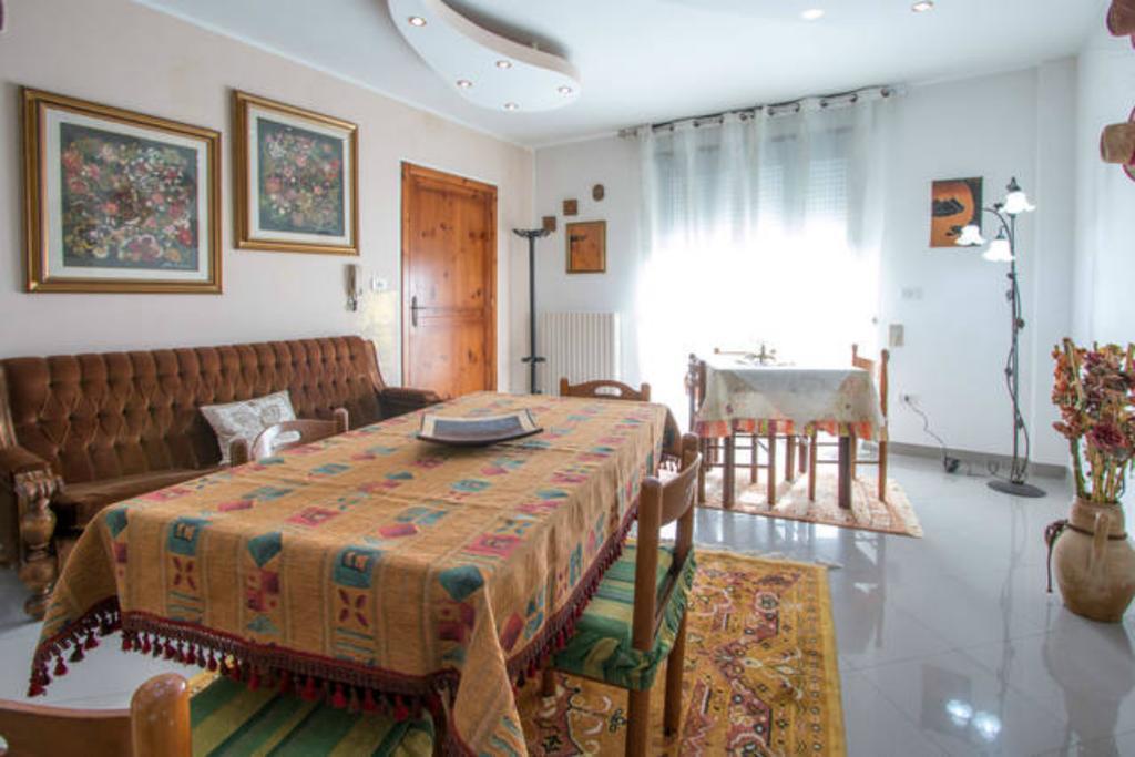 Bed and Breakfast Lo Specchio Del Salento Lecce Exterior foto